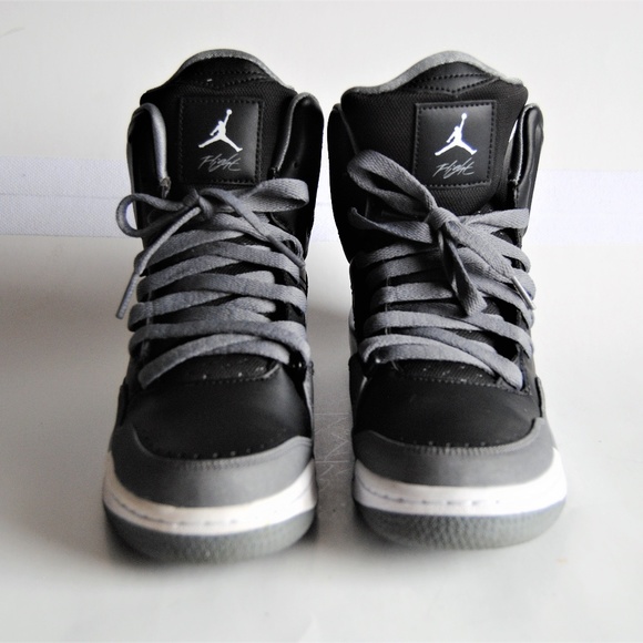 top flight shoes
